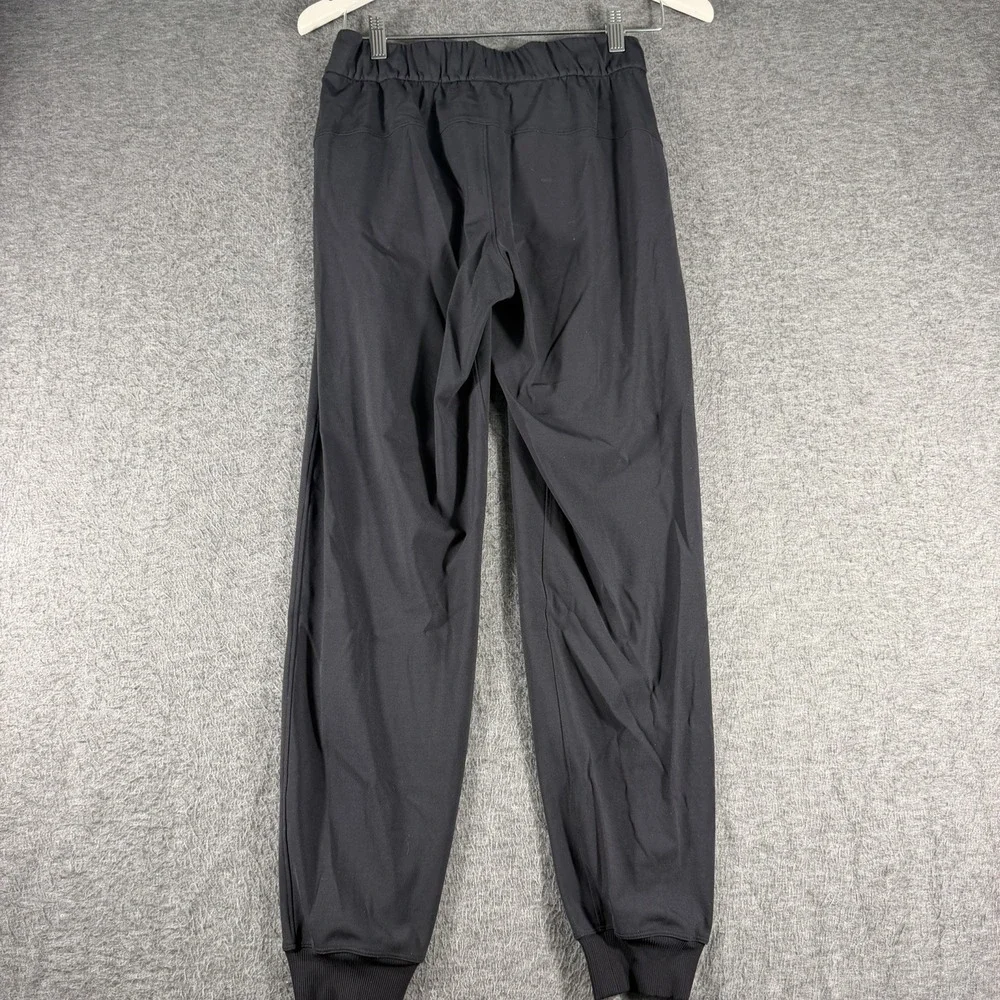 Lululemon On The Fly Jogger Women's Sz. 4 Black Performance Gym Athleisure